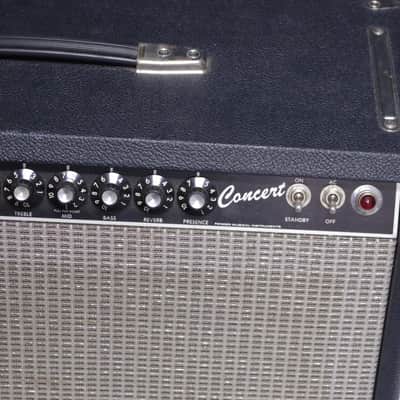 Vintage 1984 Fender Concert combo guitar Amplifier Amp w/ footswitch, cover - used - Local Pickup image 4