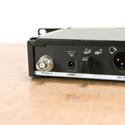 Shure BLX24R/B58 Handheld Wireless System - H10 Band (NO POWER SUPPLY) CG012L6 image 8