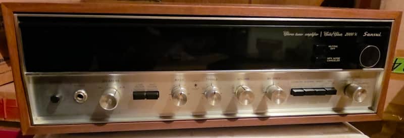 Sansui 2000X Solid State Stereo Receiver 1969 - 1971 - Silver Bild 1