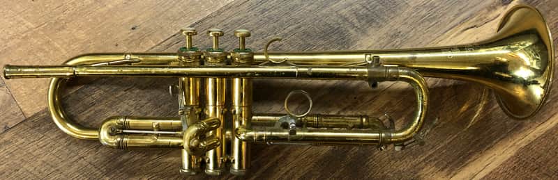 1958 F.E. Olds & Son Mendez Gold Lacquered Professional Bb Trumpet with Mouthpiece and Case image 1