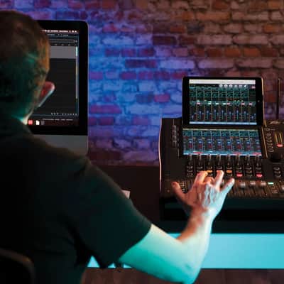 Peavey Aureus 28 Digital Mixer image 4