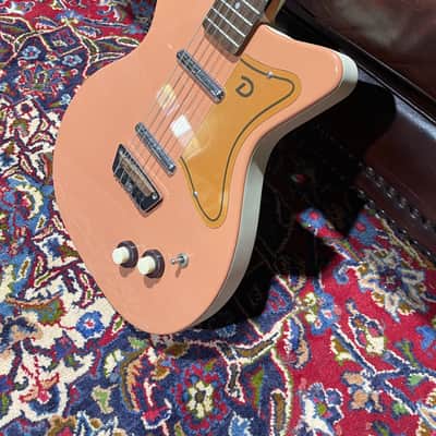 Danelectro '56 U-2 Reissue 1998 - 2004 - Coral image 4