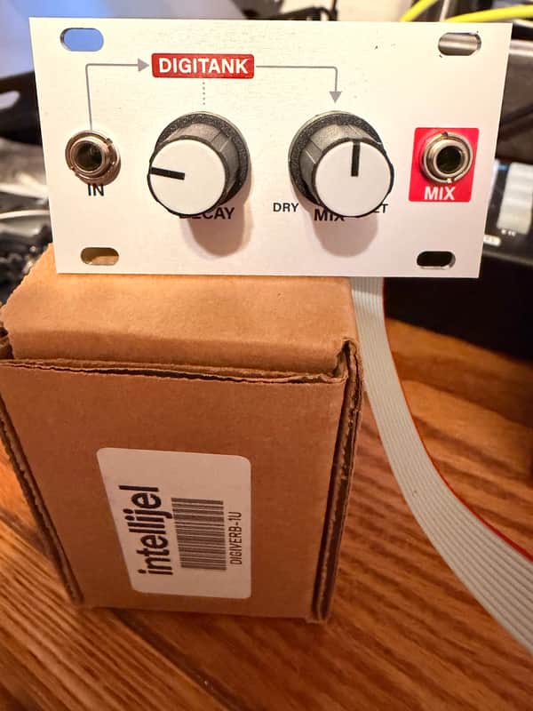 Intellijel Digiverb 1U Digital Reverb Eurorack Synth Module 2017 - Present - White image 1