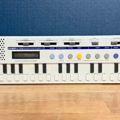 [Excellent] Casio VL-5 VL-Tone 37-Key Synthesizer Keyboard - White