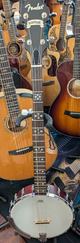 Fender Rustler