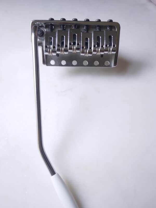 Levinson Blade Falcon STRATOCASTER TYPE tremolo 1990's - chrome