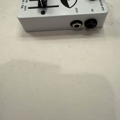 Old Blood Noise Endeavors EQ + Buffer Slider Equalizer Guitar Effect Pedal + Box image 4