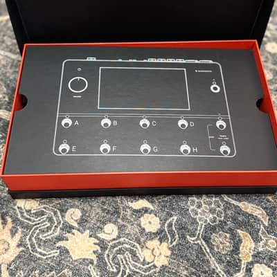 Neural DSP Quad Cortex 2021 - Present - Gray W/ protective shield image 4