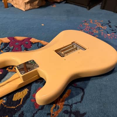2005 Fender Highway One All original - Honey image 13