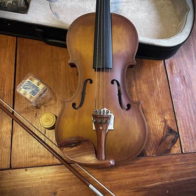 4/4 Full Size Antique Violin Outfit – Spruce & Maple Fiddle with Case, Bow, Rosin & Extras image 2
