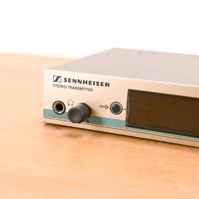 Sennheiser SR 300 IEM G3 Wireless Transmitter 626-668MHz NO POWER SUPPLY CG01ZV3 image 3