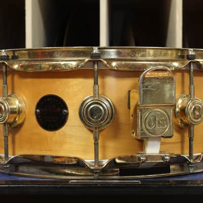 1995 DW Craviotto 5x14 Solid Shell Snare Drum in Satin Maple Finish image 4
