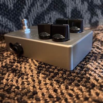 Darkglass Electronics Hyper Luminal Hybrid Compressor 2018 - Present - Silver image 4
