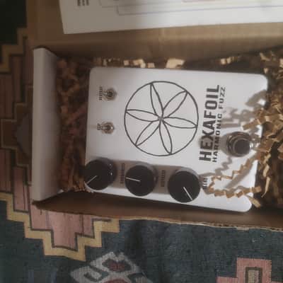 Red River Amplification Hexafoil Harmonic Fuzz (expanded Percolator) image 1