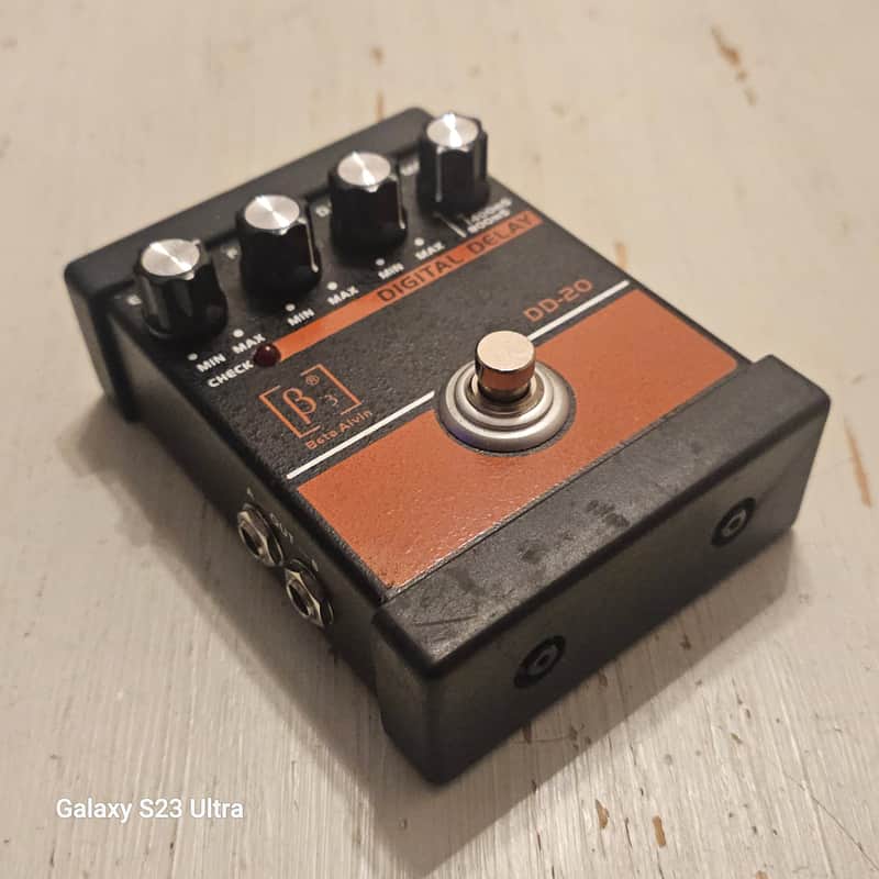 Beta Avini  Digital Delay DD20 Reverb Echo image 1