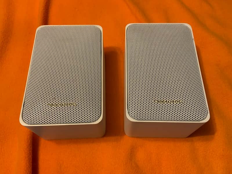 Realistic Minimus 77 1982 - White aluminum image 1