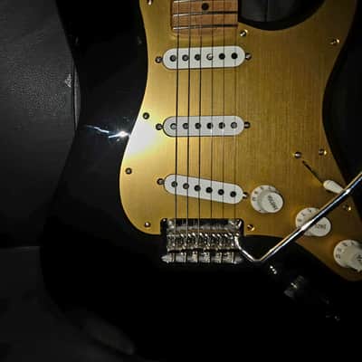 Fender FSR Player Strat with Fat 50s pickups and roasted maple neck 2022 - Gloss image 3