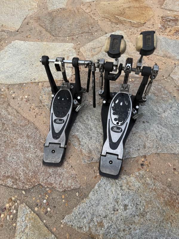 Pearl Eliminator CHAIN DRIVE Double Bass Drum Pedal - Missing Center Driveshaft image 1