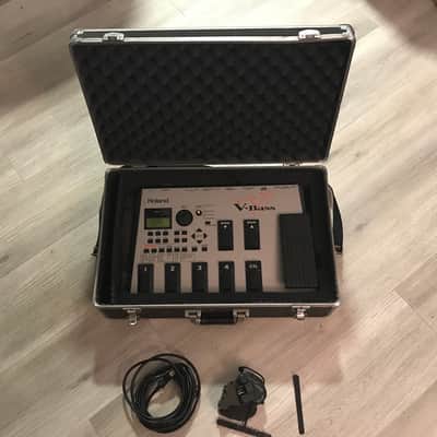 Roland V Bass 2000’s - Silver image 8