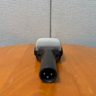 Sennheiser e609 Silver Supercardioid Dynamic Microphone 1998 - Present - Dark Gray image 8