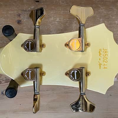Ibanez MC924-PW Musician Bass 1982 - 1985 - Polar White image 6