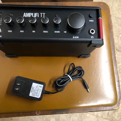 Zoom FIRE-15 Modeling Amp | Reverb