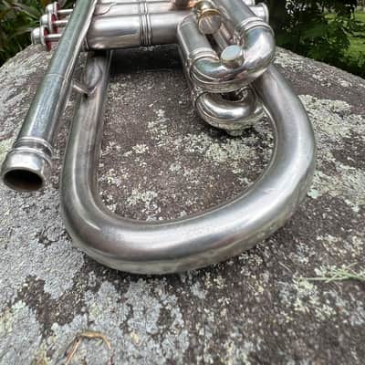 Antique York Professional Cornet #108179 Silver Plate c.1935 — Patent Pistons, Gold Wash Bell, Player Condition image 10