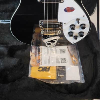 Rickenbacker 620 Jet Glo, Stereo, Gotoh Tuners, Rosewood FB, HSC image 3