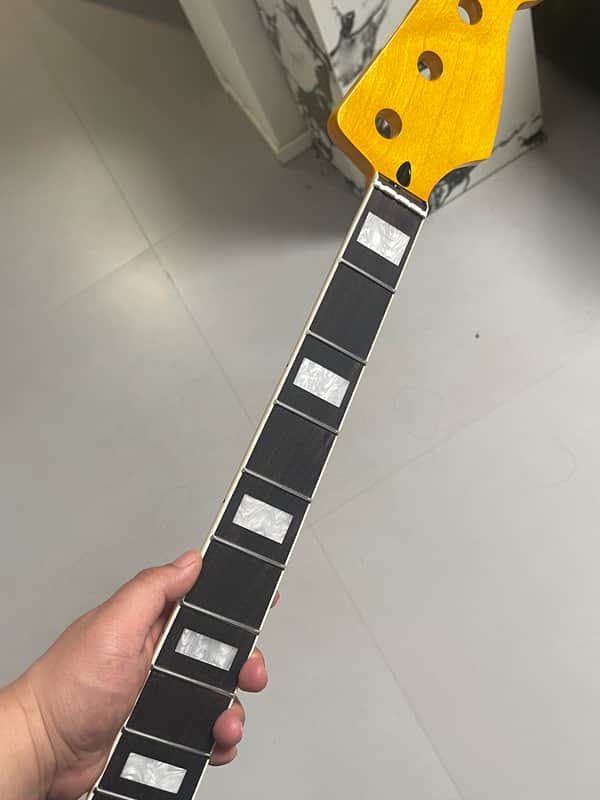 4-string electric bass neck jazz bass stainless steel 20frets yellow Maple guitar neck 34inch hole 18mm Rosewood block inlay image 1