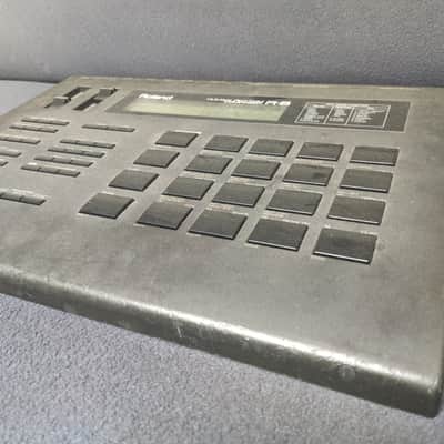 Roland R-8 Human Rhythm Composer (vintage digital drum-machine, Japan, 1989) image 2