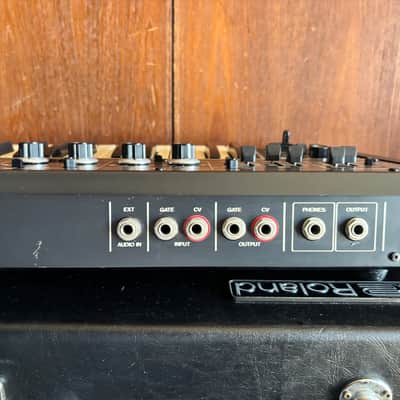 Roland SH-2 vintage analog synthesizer Perfect Working w/ original case image 8