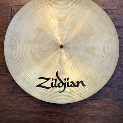 Zildjian 18" A Flat Top Ride Cymbal image 4