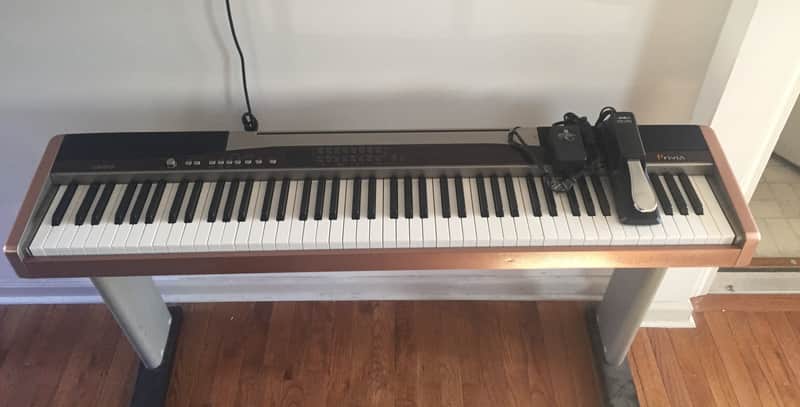Casio Privia PX-500L 88 note scaled hammer action digital piano