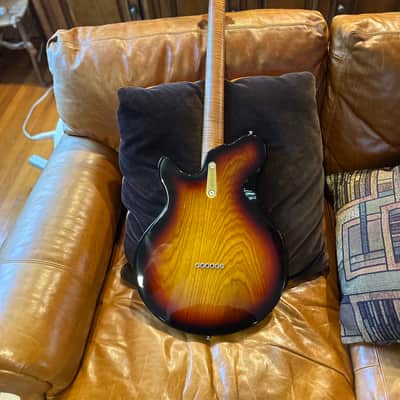 Eastman D’Ambrosio SC ‘54 3-Color Sunburst 2024 - 3-Color Sunburst image 4