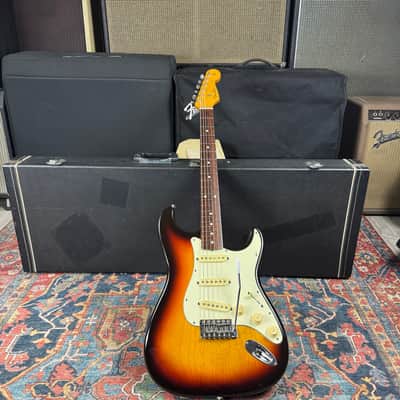*Video* 1962 Fender Stratocaster Reissue Model ST62-70 USA Vintage Pickups - 1999-2002 image 4