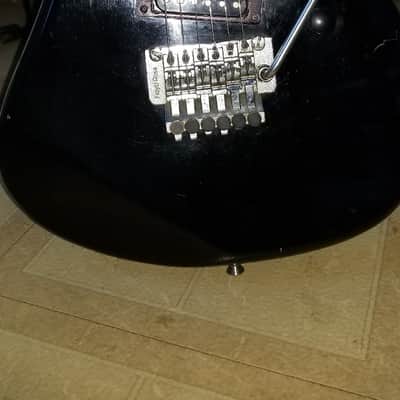 Kramer Striker 83 To 85 Black image 2