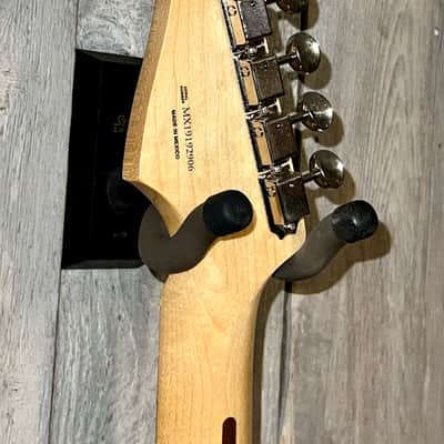 Sweet Fender Player Stratocaster, Maple Fretboard 3-Color Sunburst, CCG Custom Shop, Insane Player ! image 15