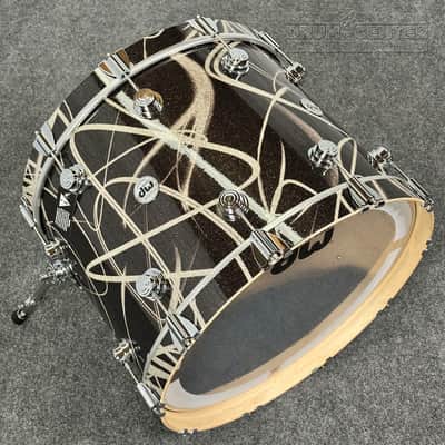 DW Collectors VLT 333 Maple 4pc Drum Set Smoke Glass Contrails image 5