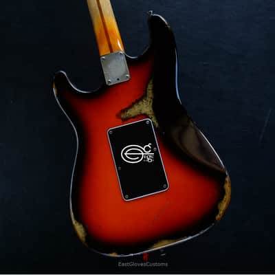 Fender Stratocaster American Plus Sunburst Floyd Rose Bridge Maple Heavy Aged Relic (Rare) image 5