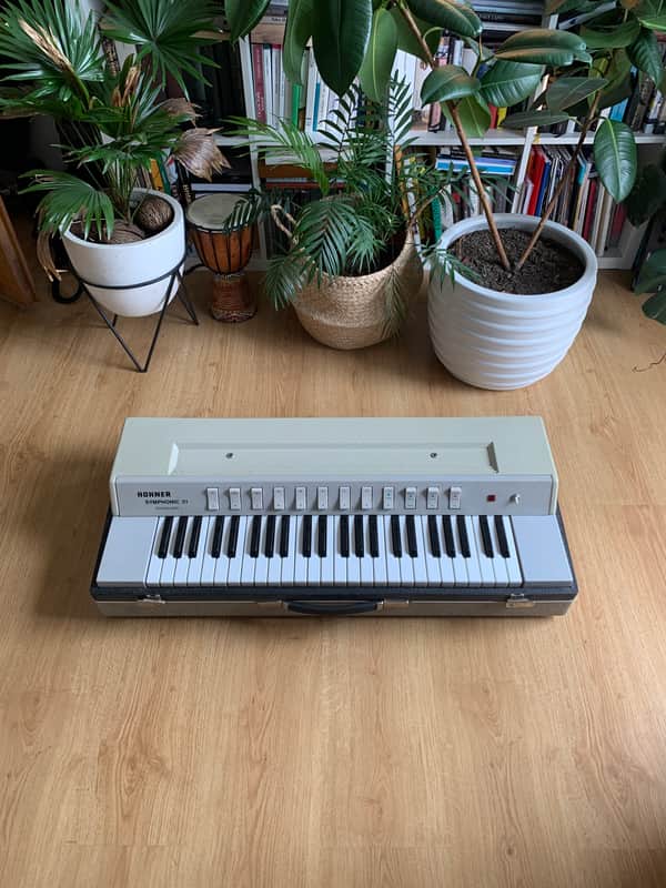 Hohner Symphonic 31 '60s - wooden image 1