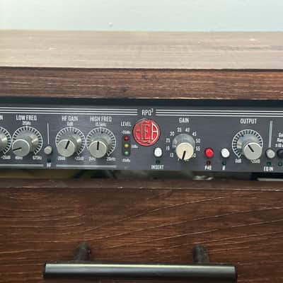 AEA RPQ3 2-Channel Ribbon Microphone Preamp with CurveShaper 2023 - Present - Gray image 2