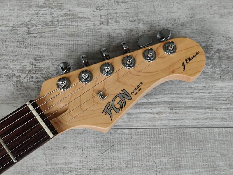 2017 FGN Japan (Fujigen) JST-6R J-Classic Stratocaster (Sunburst