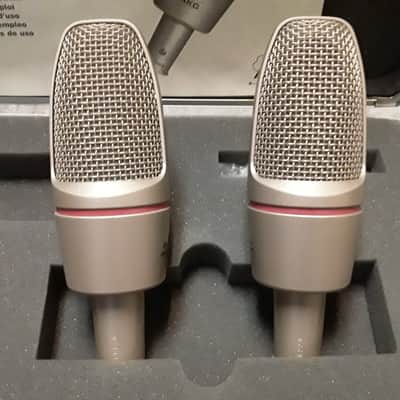Pair of Akg Studio Condenser Mic's + Shockmounts, Cables & Locking Case (*Great for Drum Overheads*) image 13