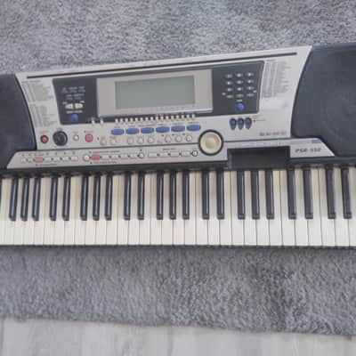 Yamaha PSR 550 image 5