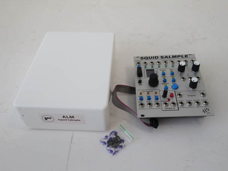 ALM Busy Circuits Squid Salmple Eurorack Module 8 Track Sampler – Boxed image 1