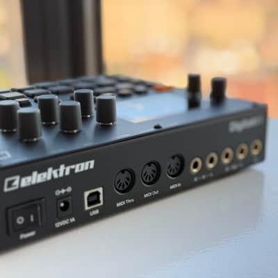 Elektron Digitakt II Sampler - With New Decksaver, Box, Poster, All Accessories image 4