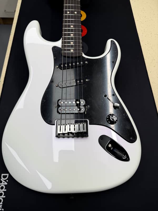 Charvel Jake E Lee USA San Dimas Custom 2026 - White image 1