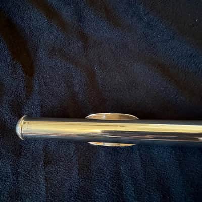 Yamaha YFL-874 Professional Handmade Flute | Sterling Silver EC Headjoint | Split E | B Foot | Open Hole image 5