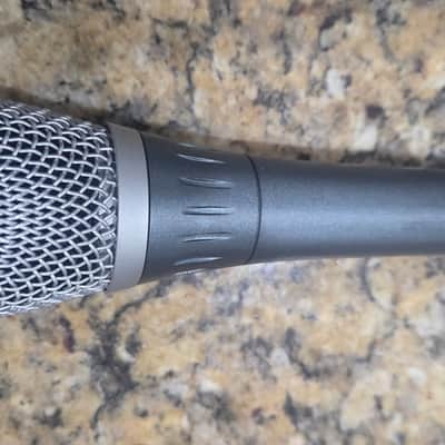 Shure BETA 87C Cardioid Dynamic Microphone 2004 - Present - Black image 2