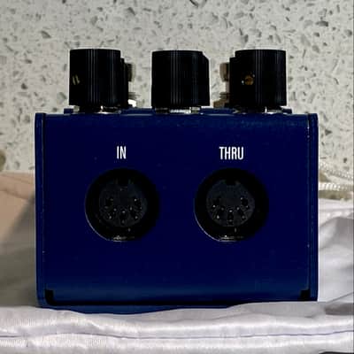 Walrus Audio Mako M1 High-Fidelity Modulation Machine image 3